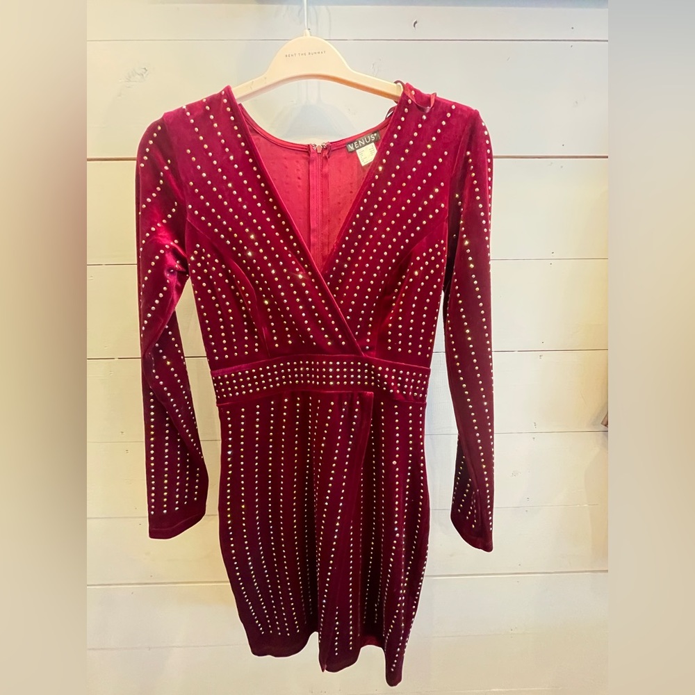 Velvet bodycon mini dress in Wine w/ gold beadng & long sleeves